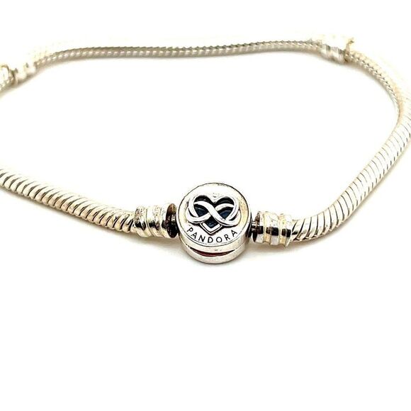 Pandora Love Forever Clasp Bracelet - Picture 3 of 3